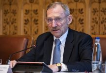 Ismét elmaradt Pintér Sándor meghallgatása, kivonult a Fidesz az ülésről