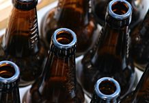 Le vagyunk maradva az újratölthető üvegek gyűjtésében