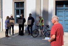 Gázpisztolyt rántott elő egy ellentütető Dobrev egri kampányán