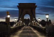 Várhatóan másfél évig elbúcsúzhatunk a Lánchídttól