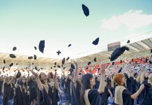 Idén már lehetnek diplomaosztók