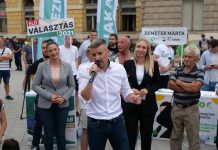Ma tisztújítást tart a Jobbik – Ön szerint le kellene váltani Jakab Pétert