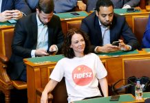 Az Anonymus szerint Szabó Tímea CIA ügynök volt, a politikus cáfolja a vádakat