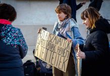 Már 50 ezren jelezték, pénteken tüntetnek az erdőírtások ellen Budapesten